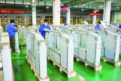 南京熊貓開(kāi)足馬力趕訂單